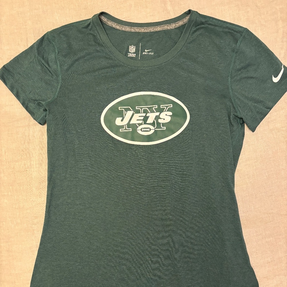 Nike Tee New York Jets Women's SMALL Green T-shirt NWOT NFL